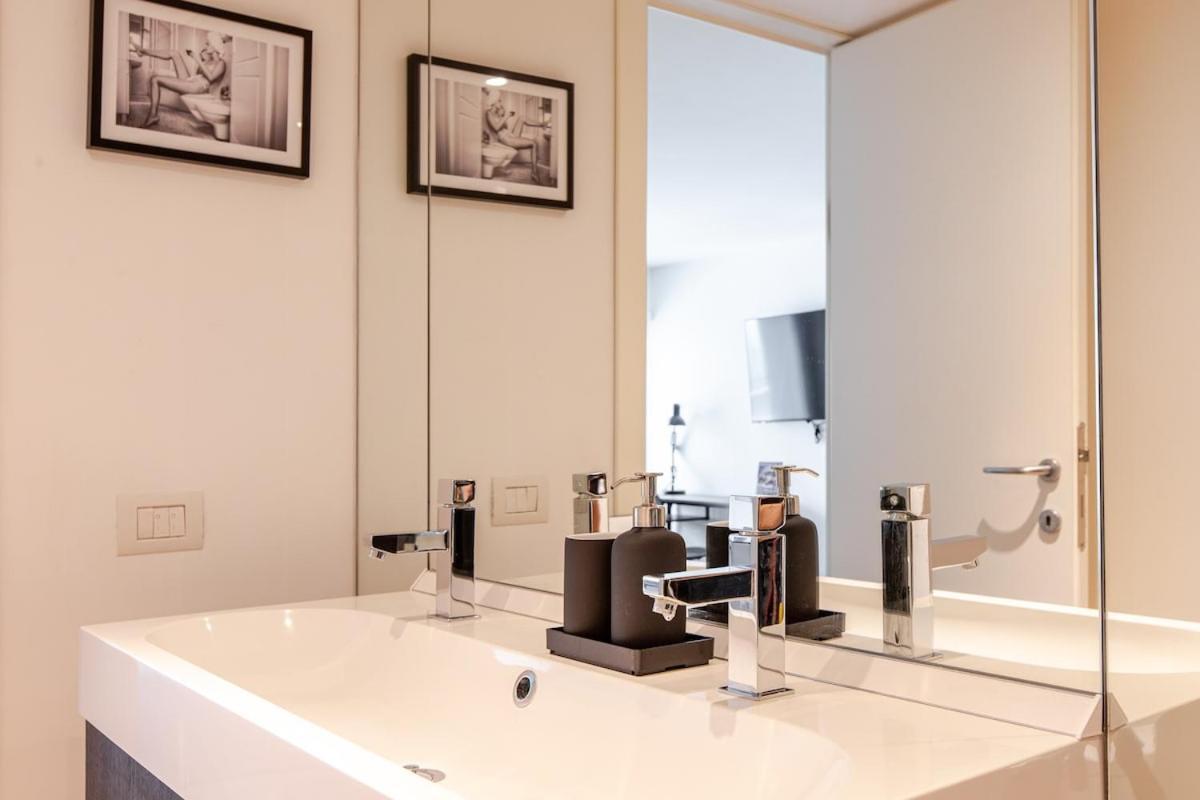 Apartamento Terrazza Ai Parioli - Affascinante Loft Su 2 Piani *